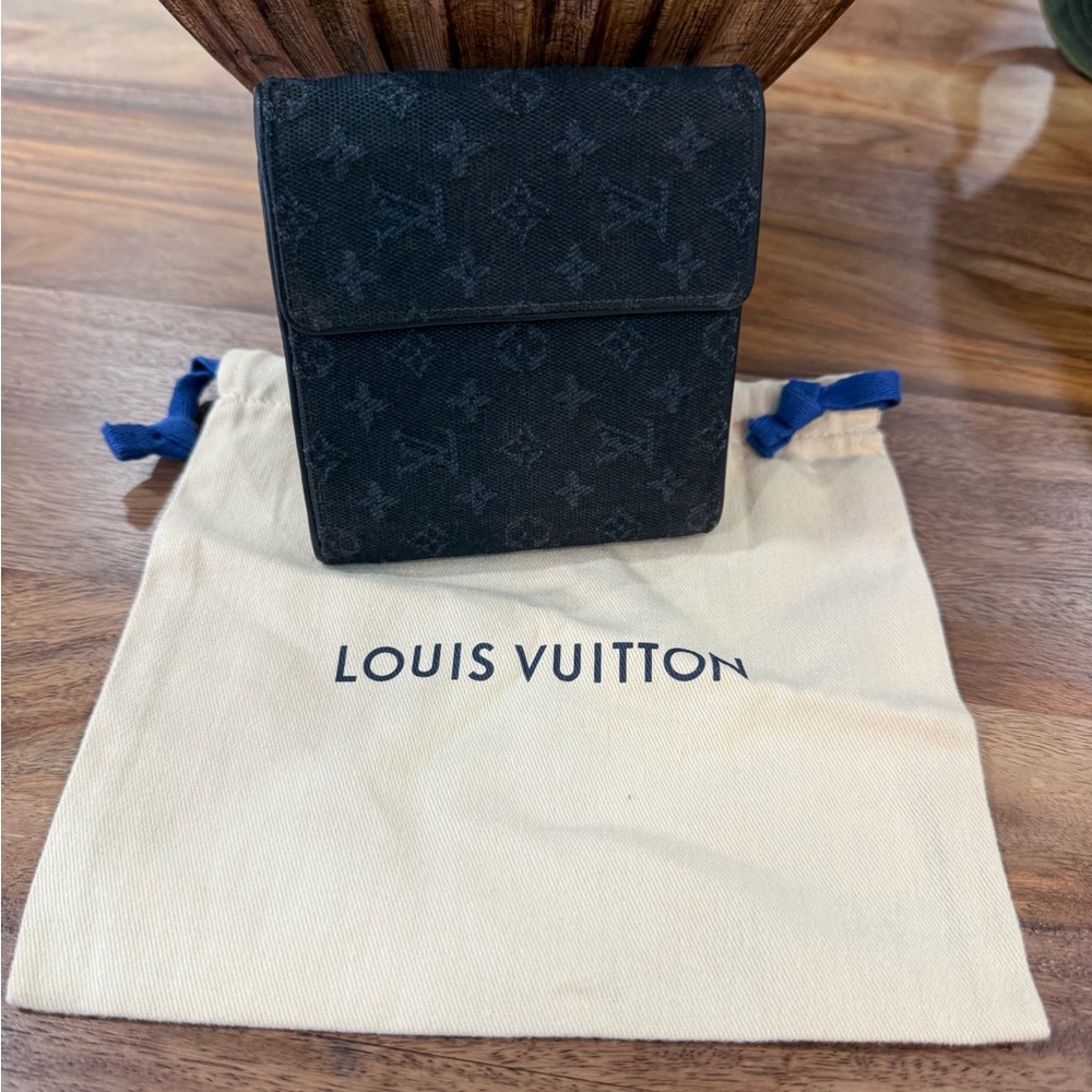 Louis Vuitton Dark Monogram Card Holder and wallet